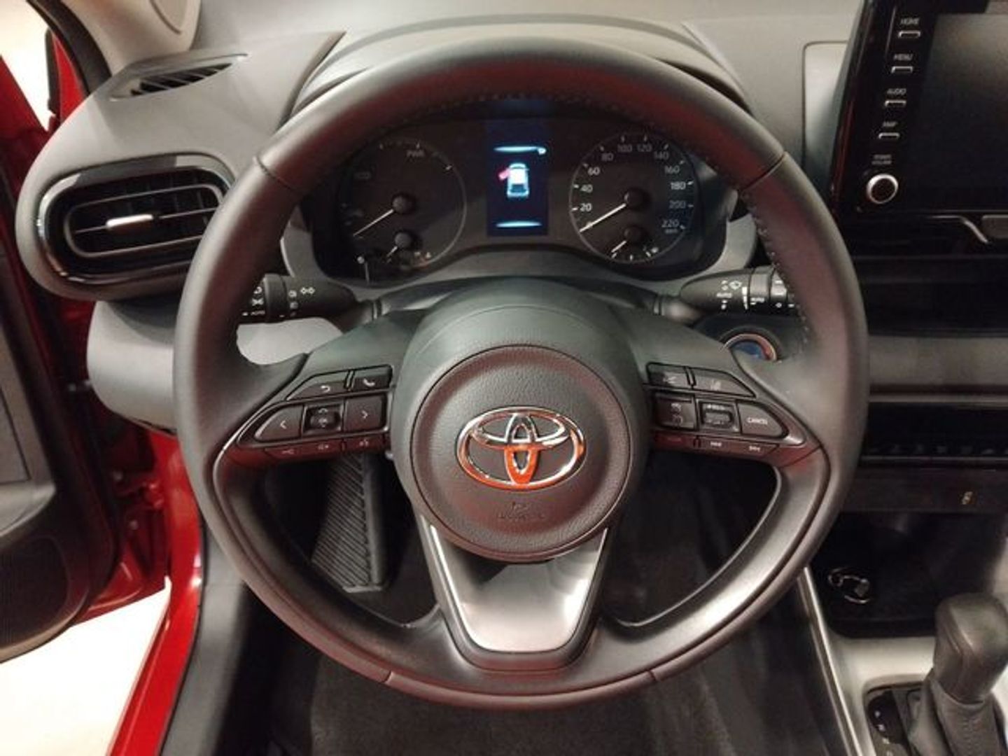 Toyota Yaris 120H Active Tech 85 kW (116 CV)