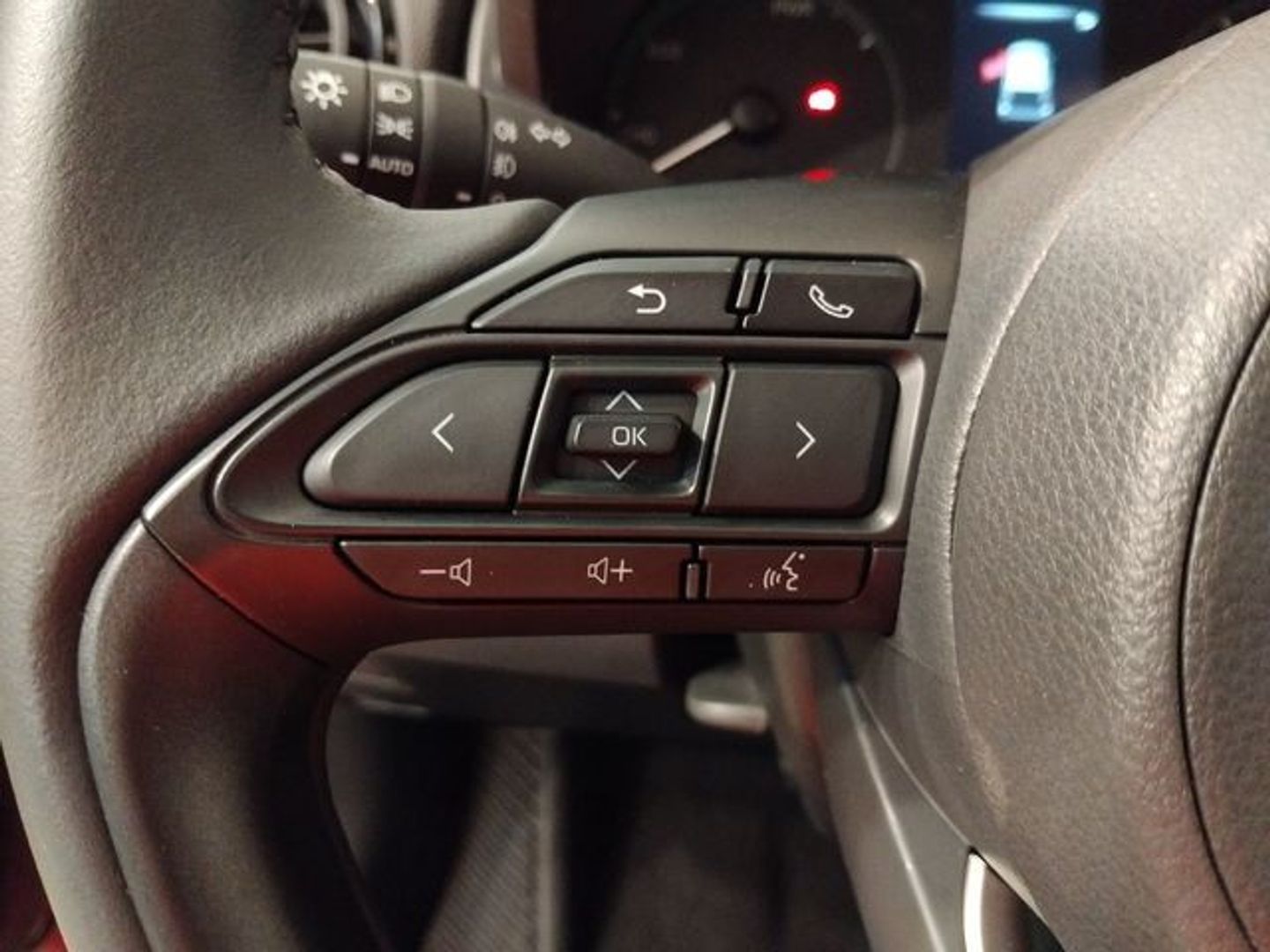 Toyota Yaris 120H Active Tech 85 kW (116 CV)