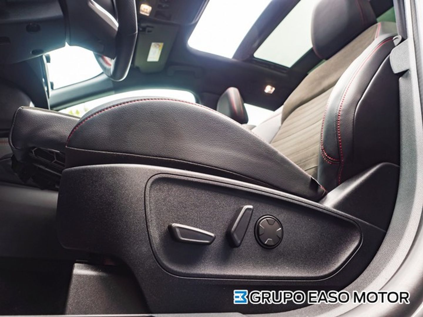 Ford Kuga 2.5 Duratec PHEV ST-Line X Auto 165 kW (225 CV)
