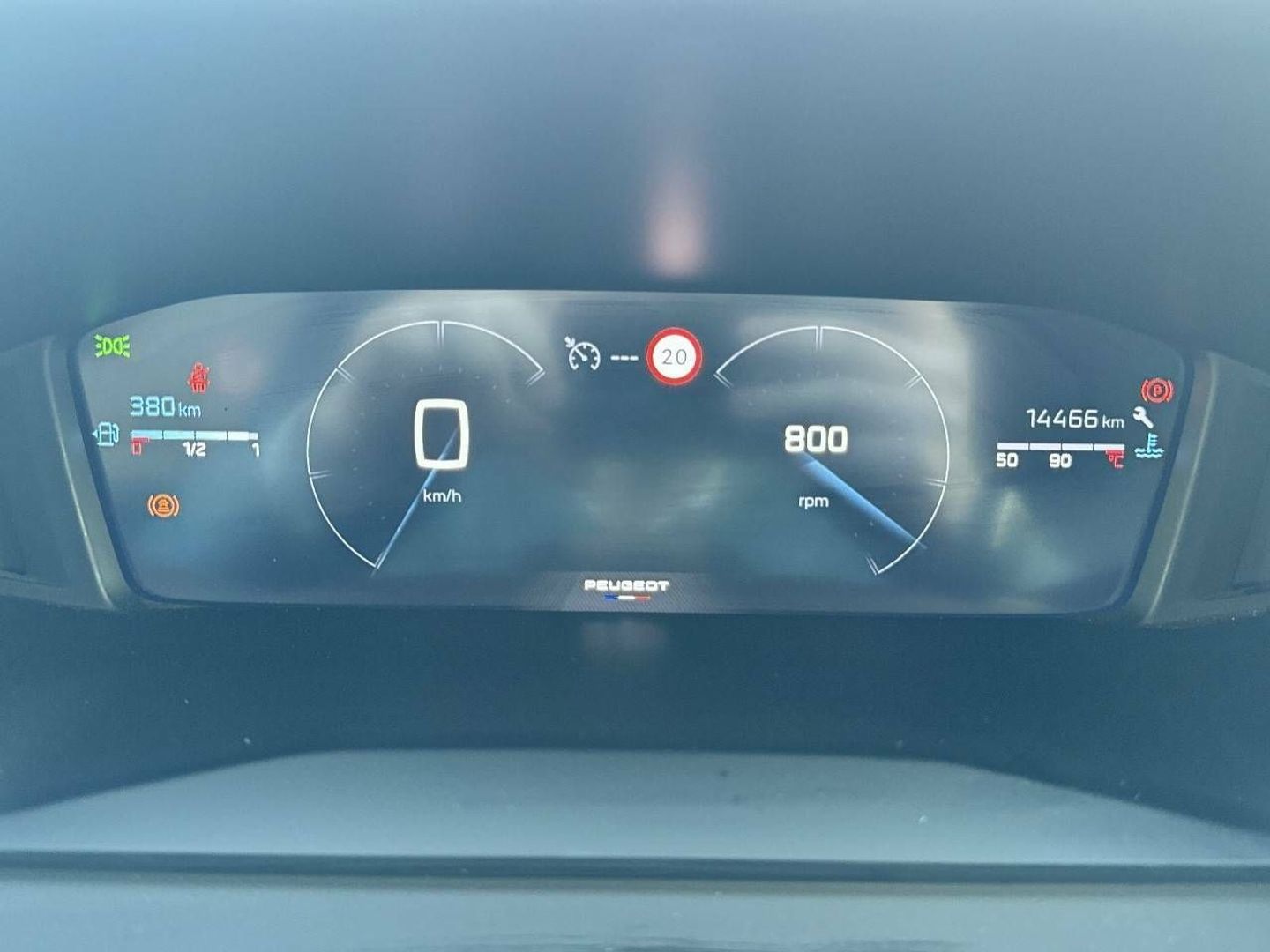 Peugeot 2008 PureTech 100 S&S Allure 75 kW (100 CV)