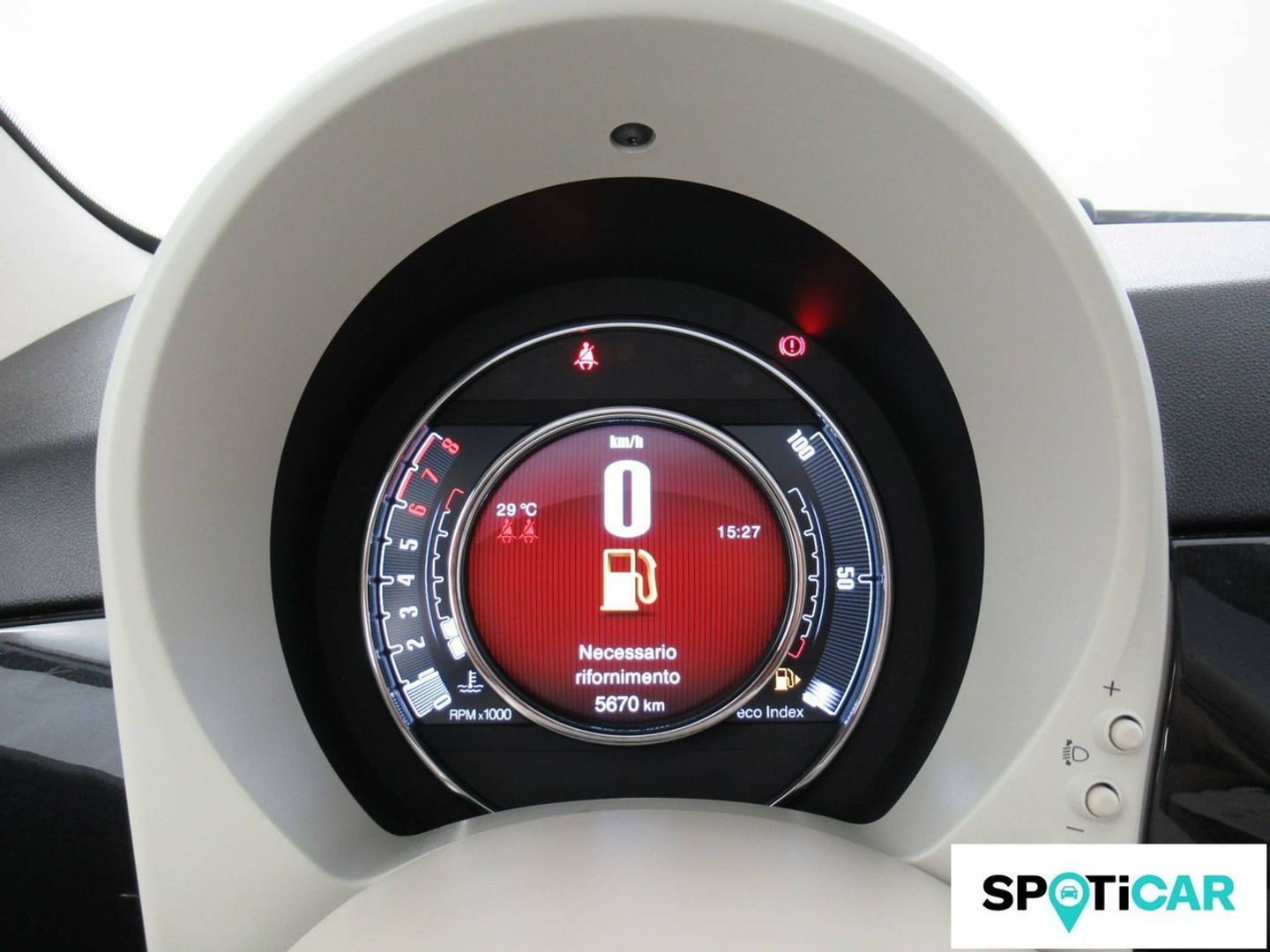 Fiat 500 1.0 Hybrid Dolcevita 51 kW (70 CV)
