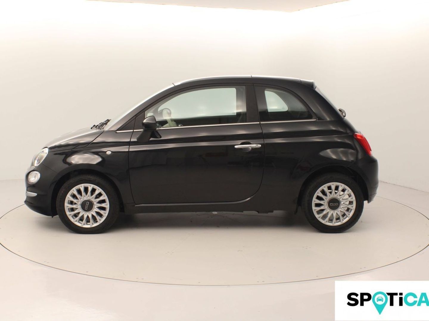Fiat 500 1.0 Hybrid Dolcevita 51 kW (70 CV)