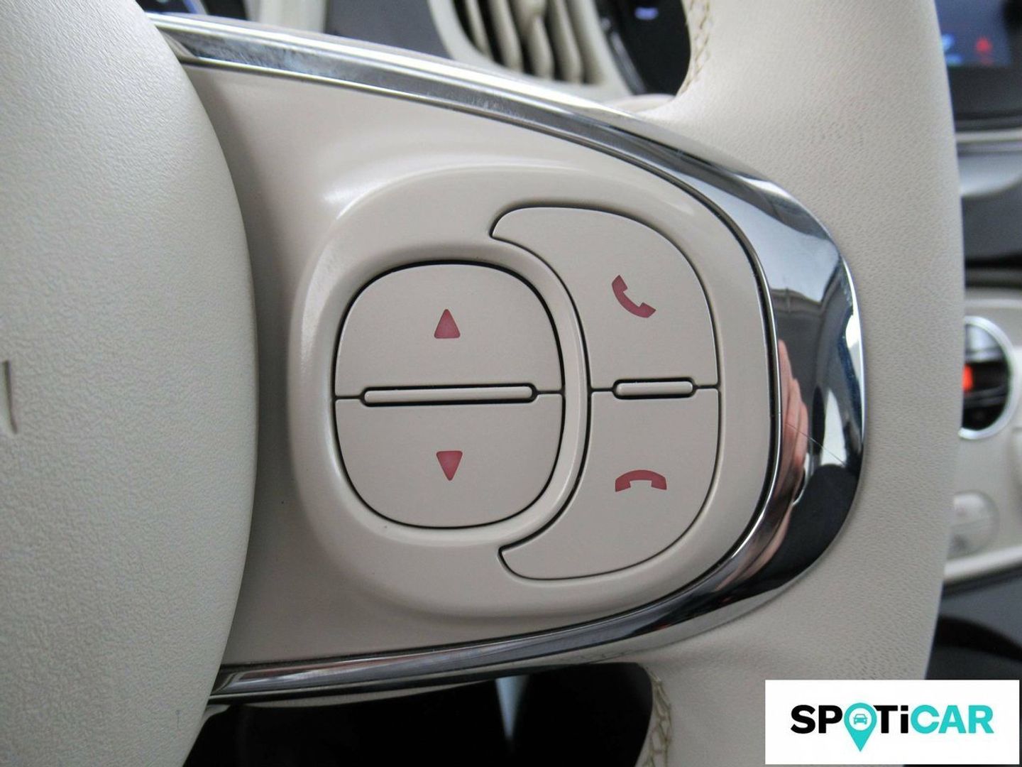 Fiat 500 1.0 Hybrid Dolcevita 51 kW (70 CV)