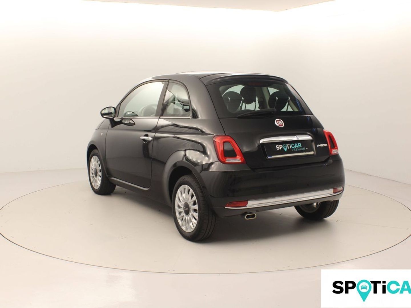 Fiat 500 1.0 Hybrid Dolcevita 51 kW (70 CV)