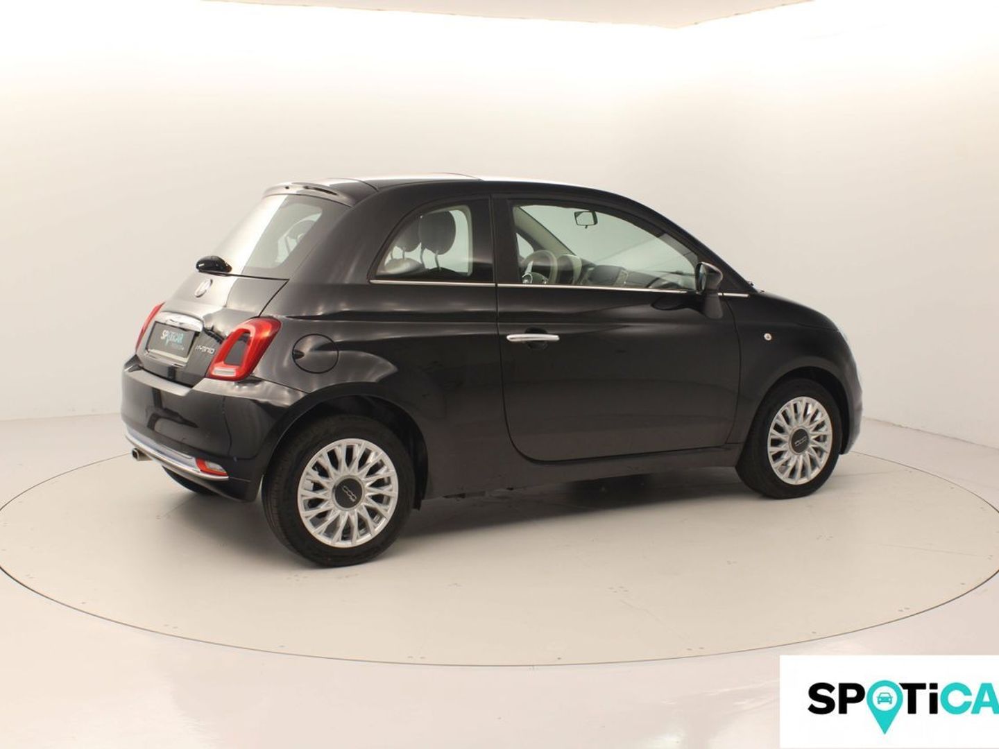 Fiat 500 1.0 Hybrid Dolcevita 51 kW (70 CV)