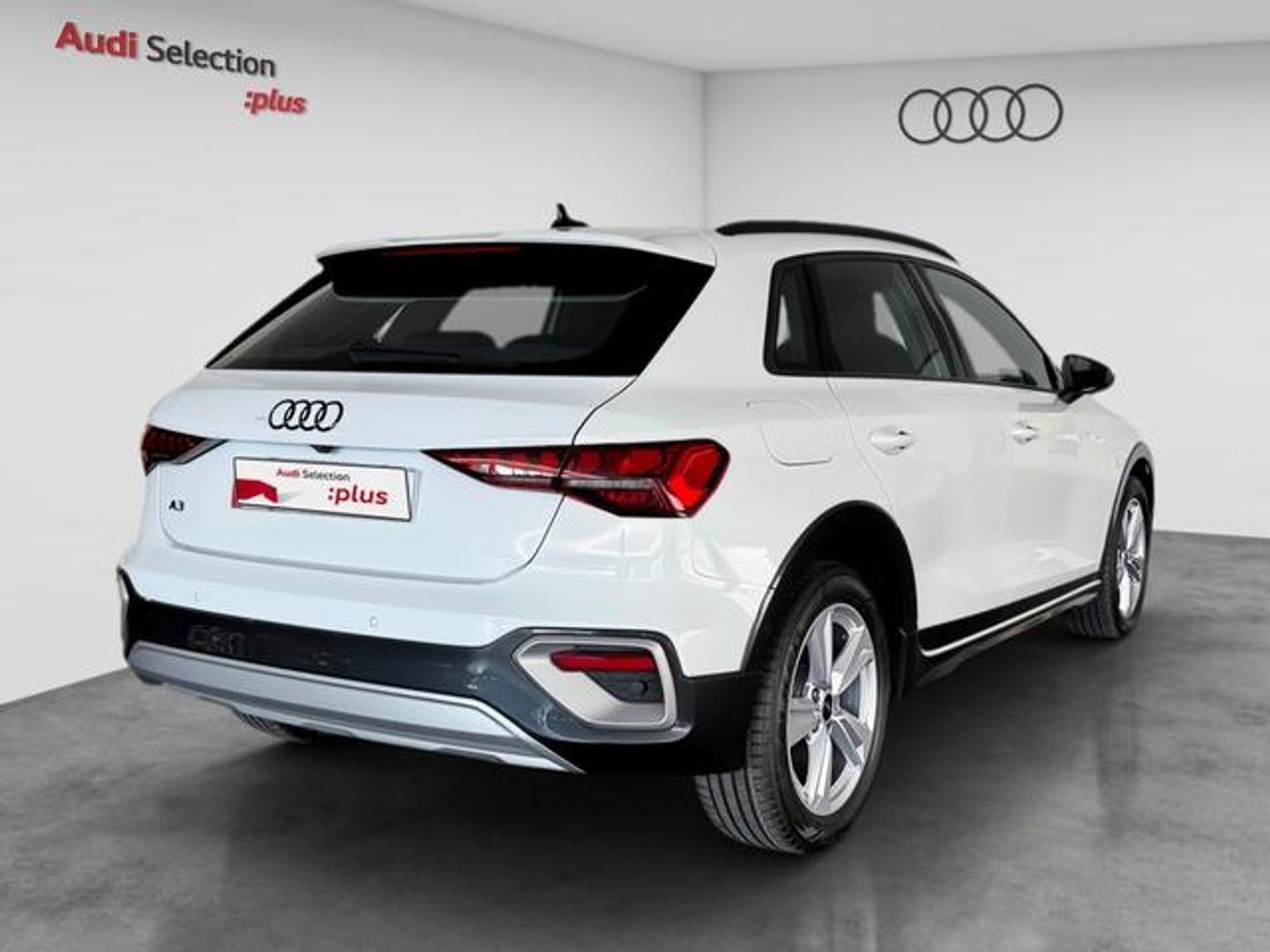 Audi A3 allstreet TFSIe Advanced 40 TFSI e 150 kW (204 CV) S tronic Blanco All Terrain / Pick-up