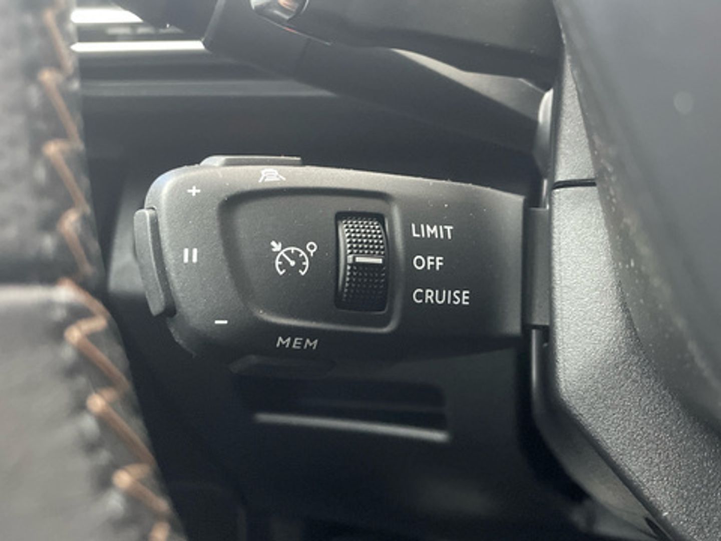 Peugeot 5008 BlueHDI 130 S&S GT EAT8 96 kW (130 CV)
