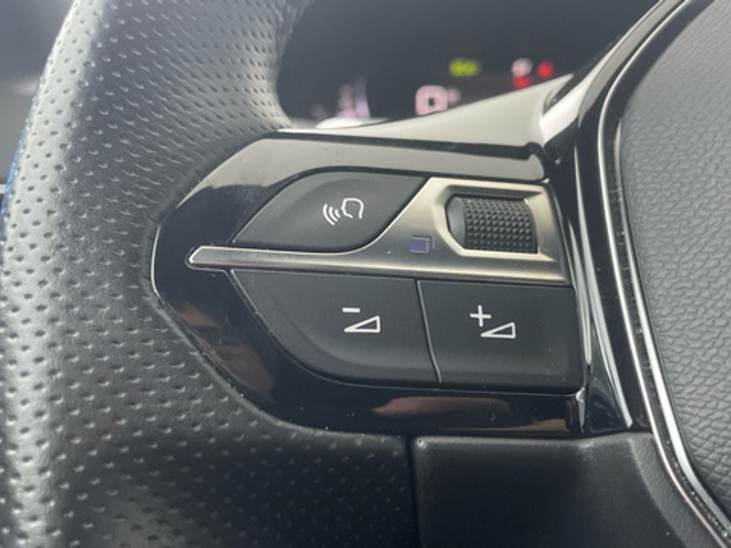 Peugeot 5008 BlueHDI 130 S&S GT EAT8 96 kW (130 CV)