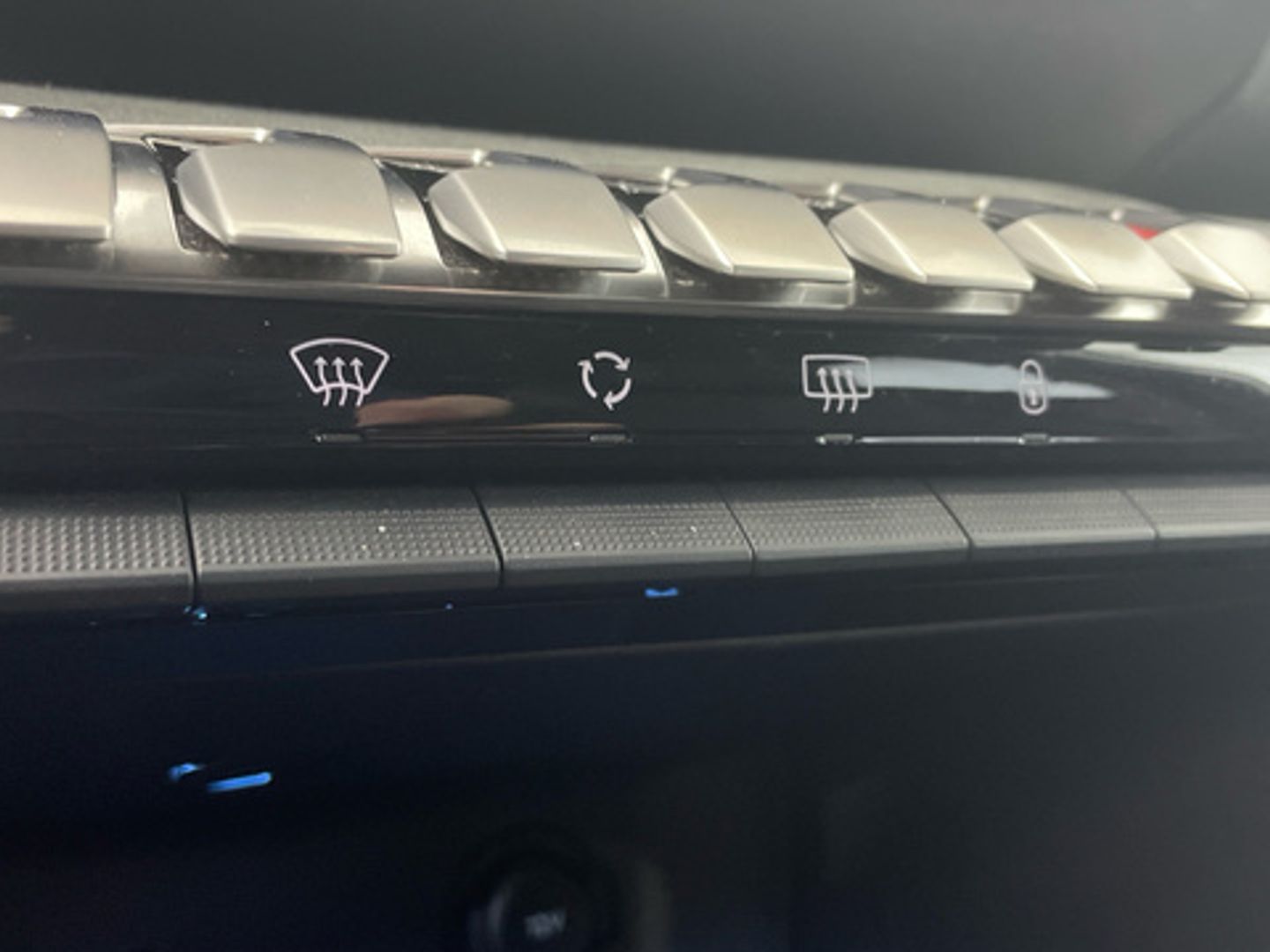 Peugeot 5008 BlueHDI 130 S&S GT EAT8 96 kW (130 CV)