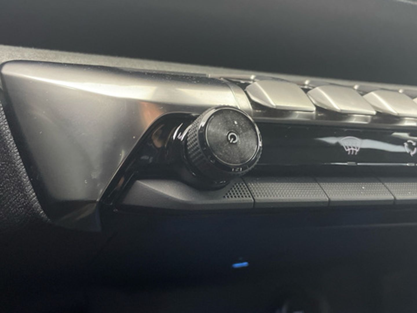 Peugeot 5008 BlueHDI 130 S&S GT EAT8 96 kW (130 CV)
