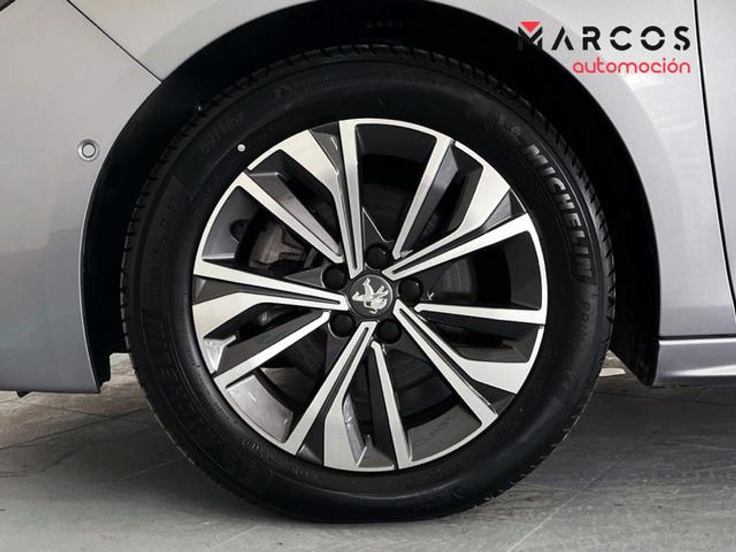 Peugeot 508 BlueHDI 130 S&S Allure Pack EAT8 96 kW (130 CV)