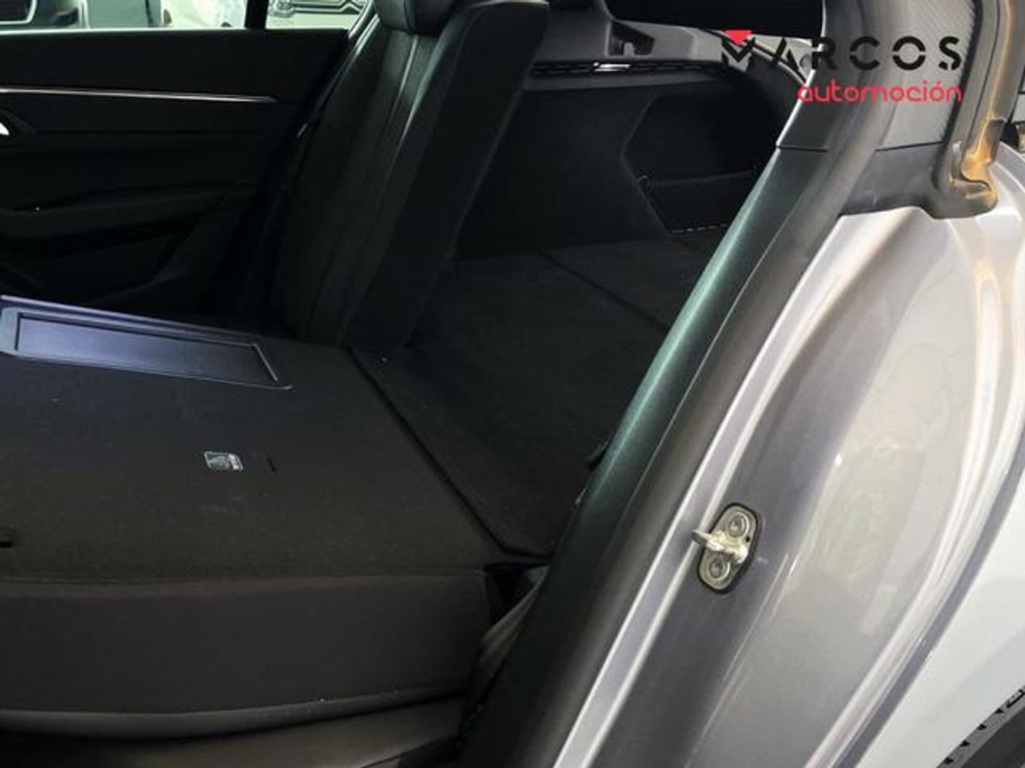Peugeot 508 BlueHDI 130 S&S Allure Pack EAT8 96 kW (130 CV)
