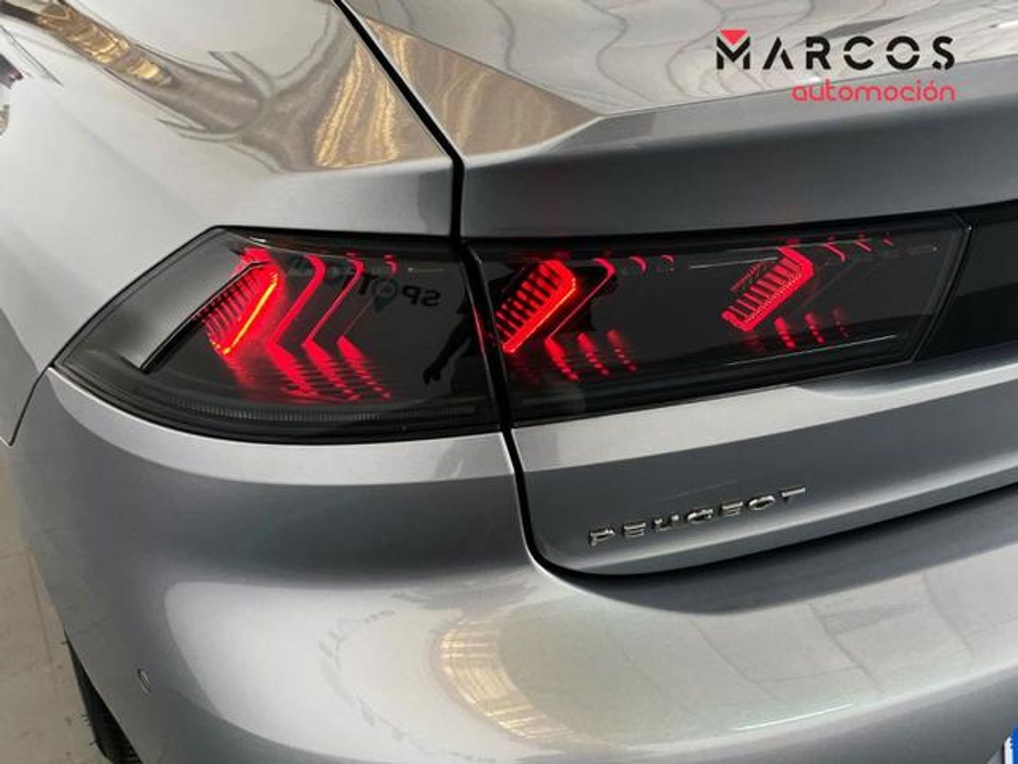 Peugeot 508 BlueHDI 130 S&S Allure Pack EAT8 96 kW (130 CV)