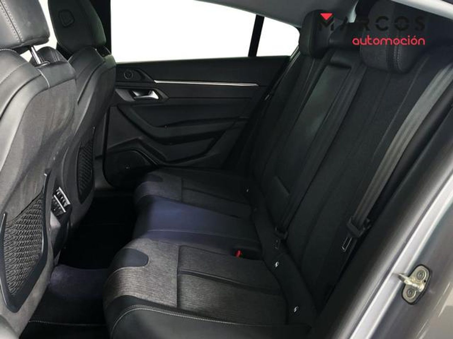 Peugeot 508 BlueHDI 130 S&S Allure Pack EAT8 96 kW (130 CV)