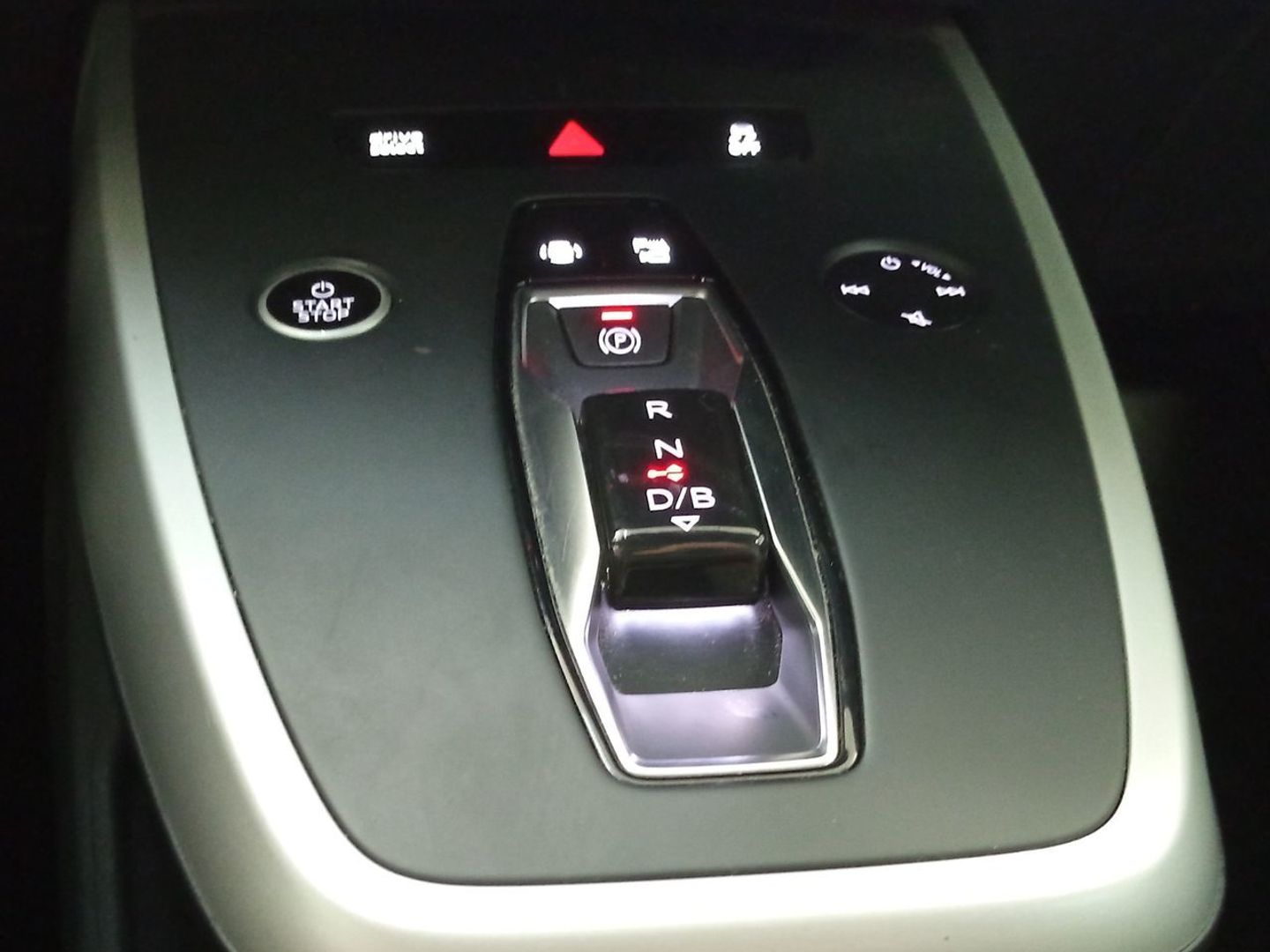 Audi Q4 e-tron Advanced 40 e-tron 150 kW (204 CV)