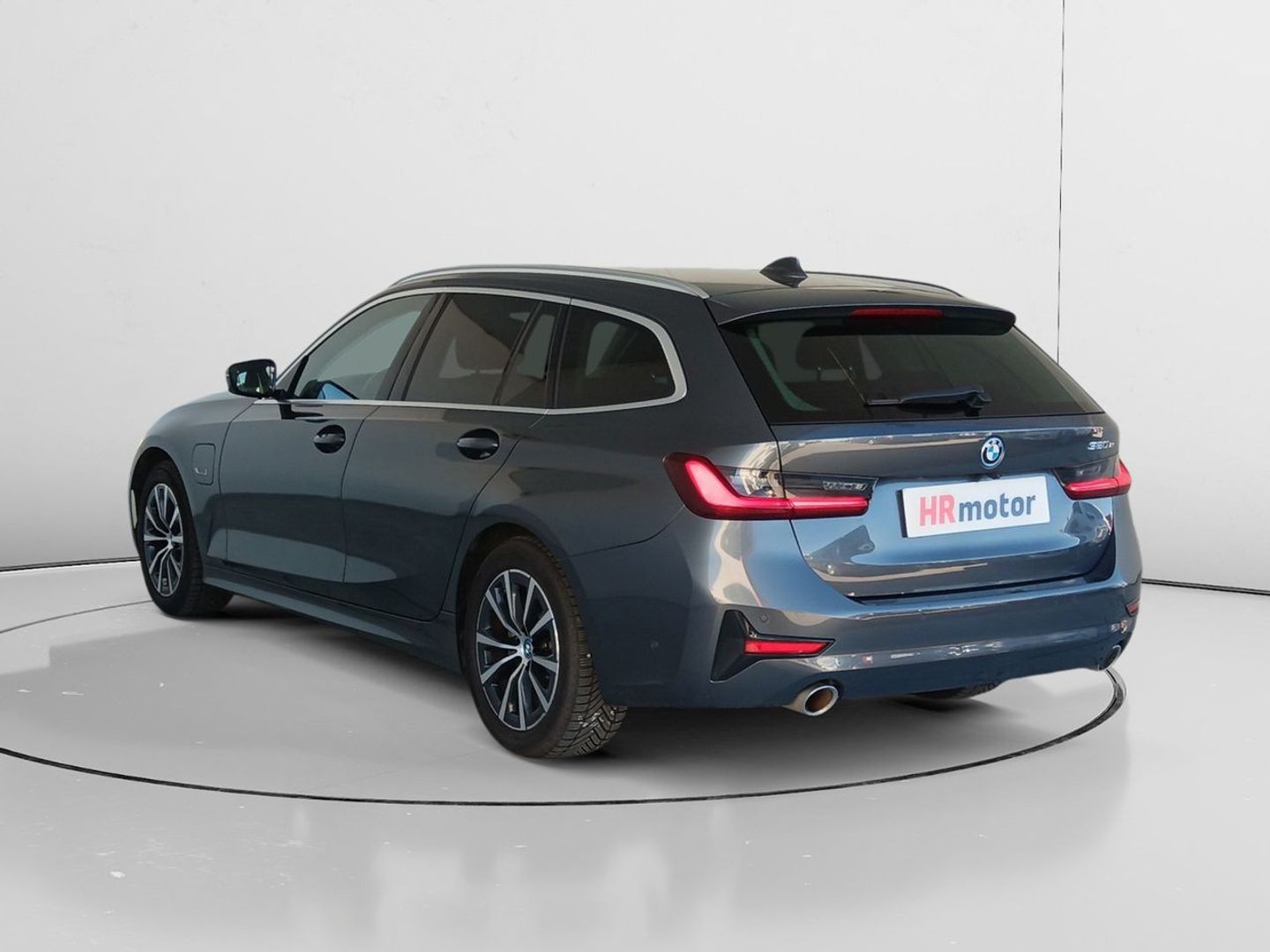 BMW Serie 3 320e xDrive Touring 150 kW (204 CV)