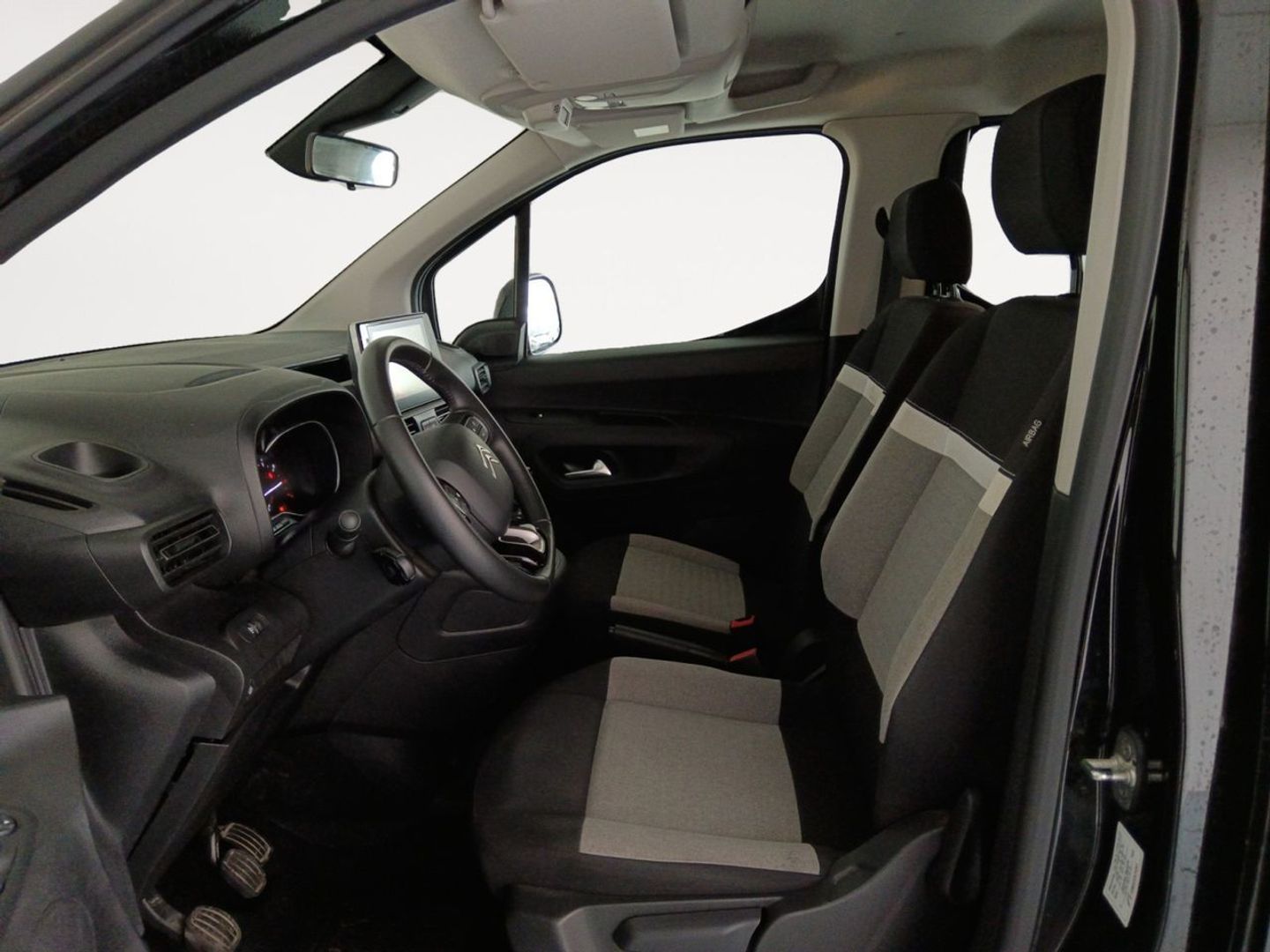 Citroen Berlingo BlueHDi 130 S&S Talla M Shine Business 96 kW (130 CV)