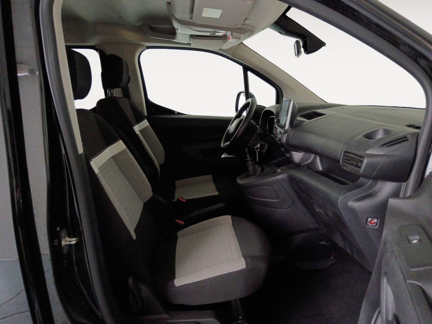 Citroen Berlingo BlueHDi 130 S&S Talla M Shine Business 96 kW (130 CV)