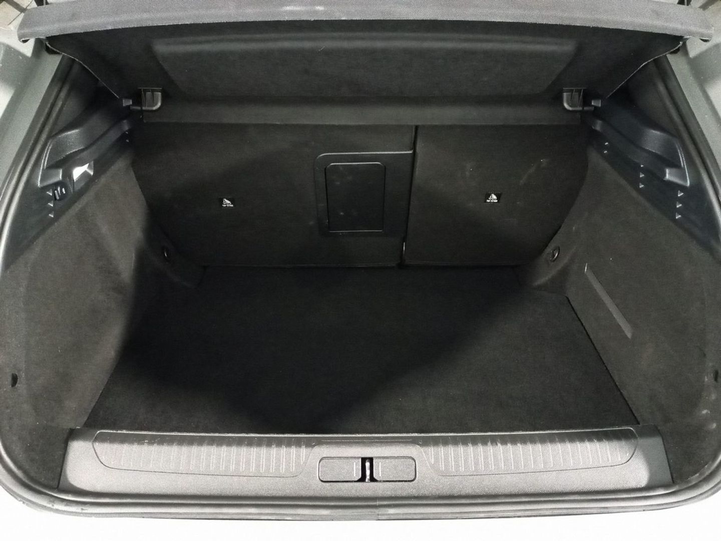DS DS4 BlueHDi 130 Trocadero Auto 96 kW (130 CV)