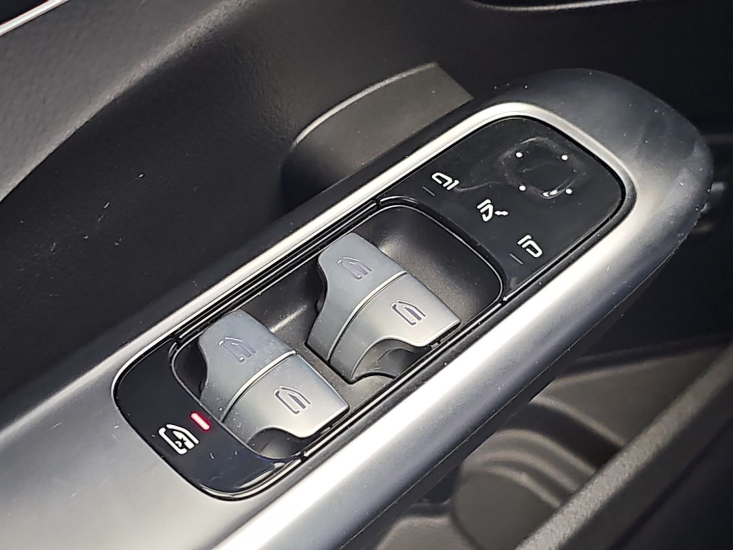 Mercedes-Benz Clase C 300 e 230 kW (313 CV)