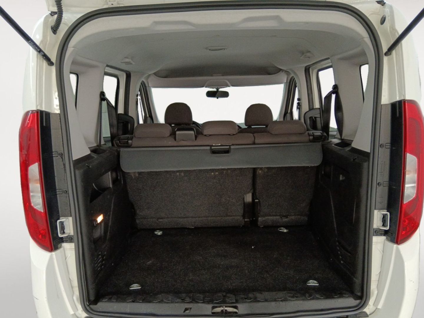 Fiat Dobló Cargo 1.6 Multijet N1 Trekking 88 kW (120 CV)