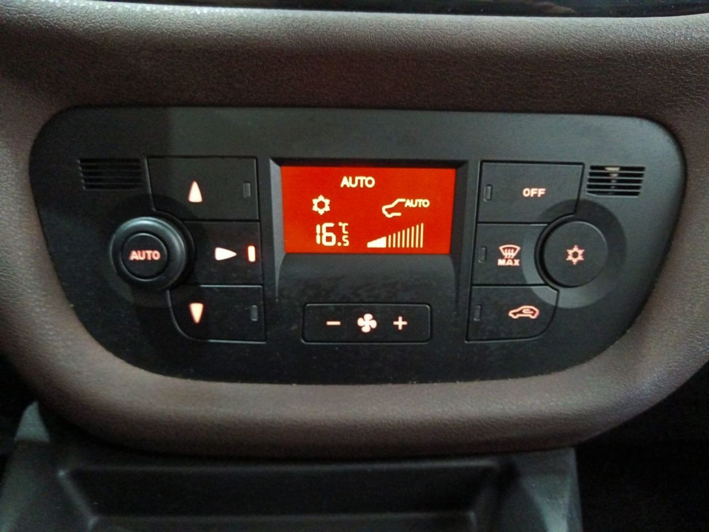 Fiat Dobló Cargo 1.6 Multijet N1 Trekking 88 kW (120 CV)