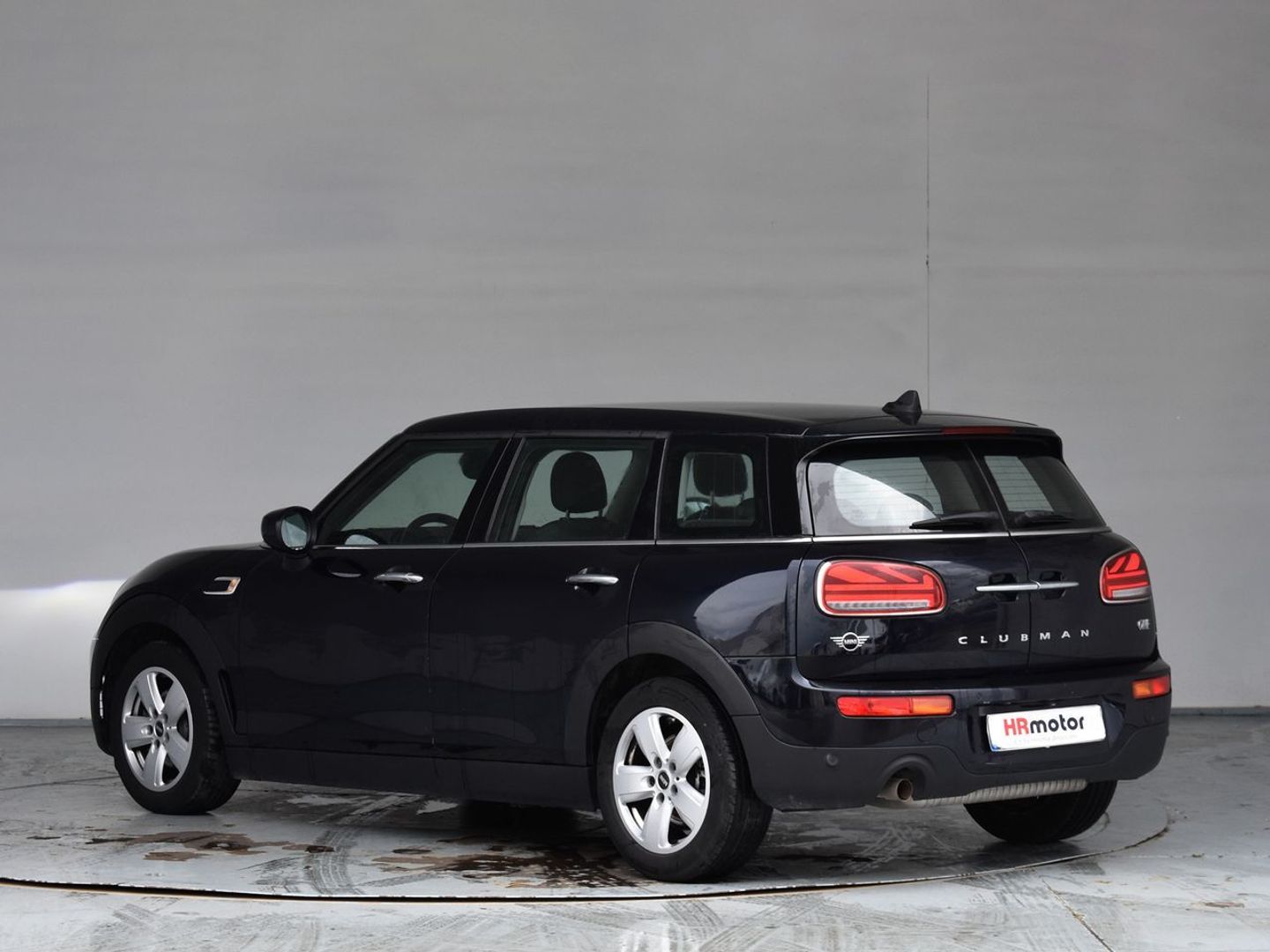 MINI MINI Clubman One 75 kW (102 CV)