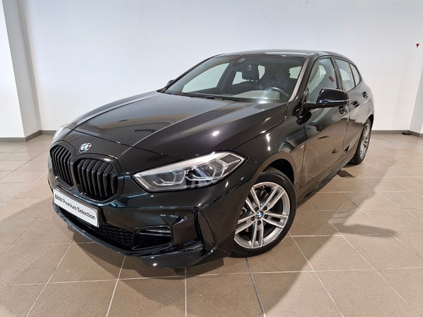 BMW Serie 1 118d Business 110 kW (150 CV) Negro Compact