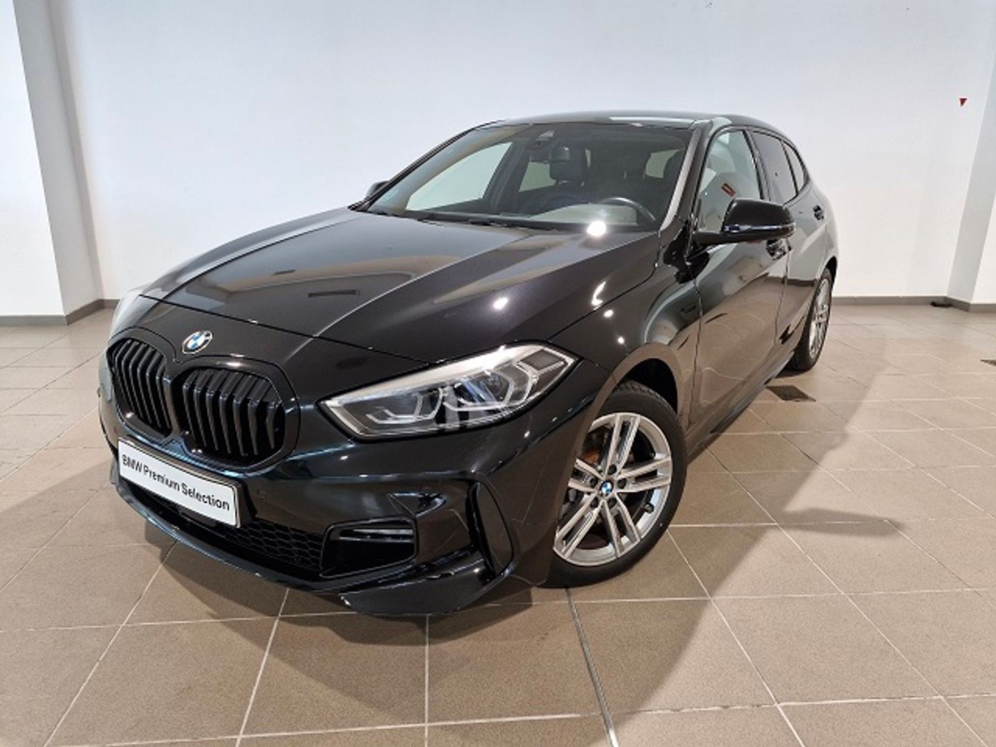 BMW Serie 1 118d Business 110 kW (150 CV) Negro Compact
