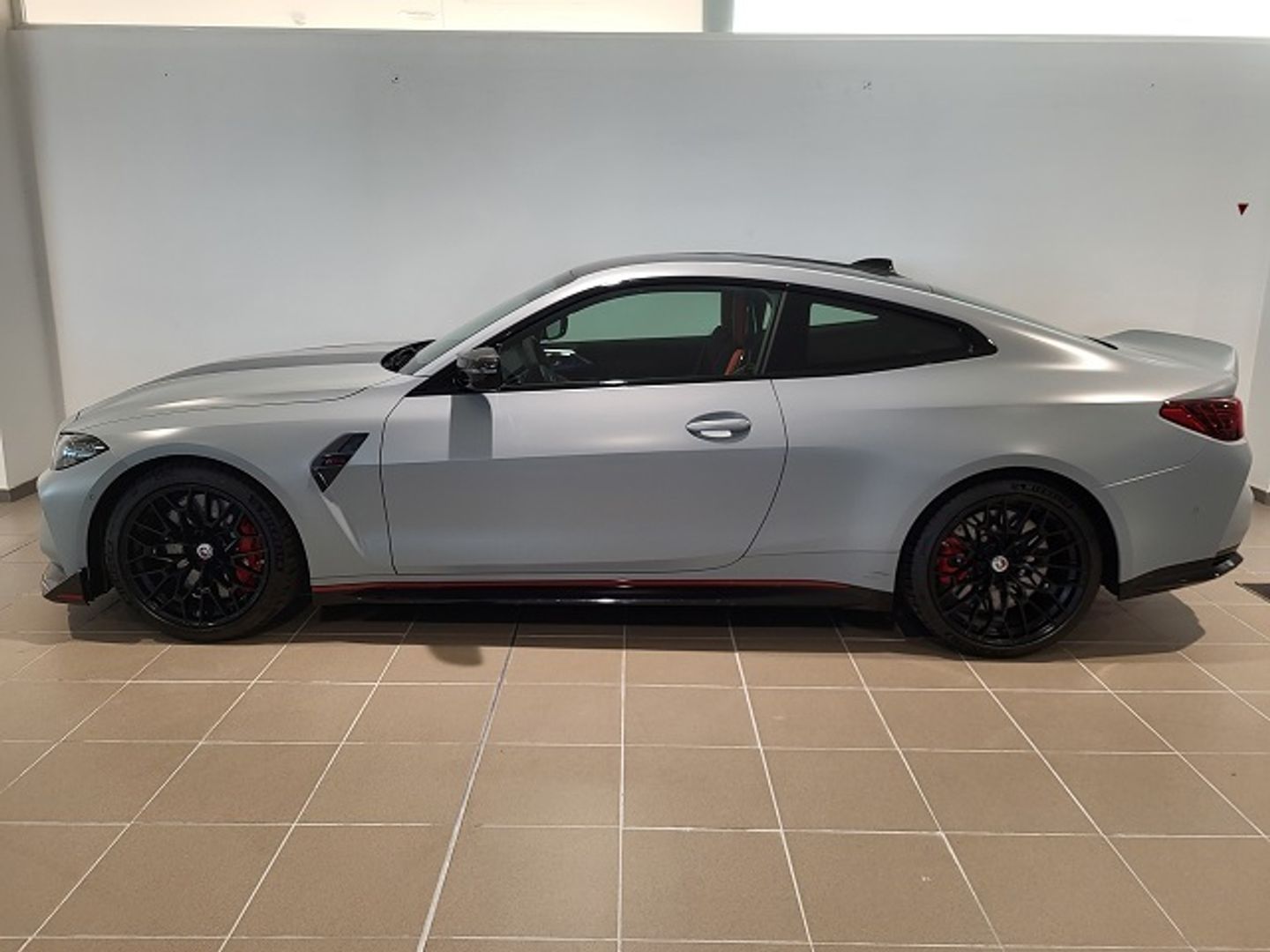 BMW M M4 CSLCoupe 405 kW (550 CV)