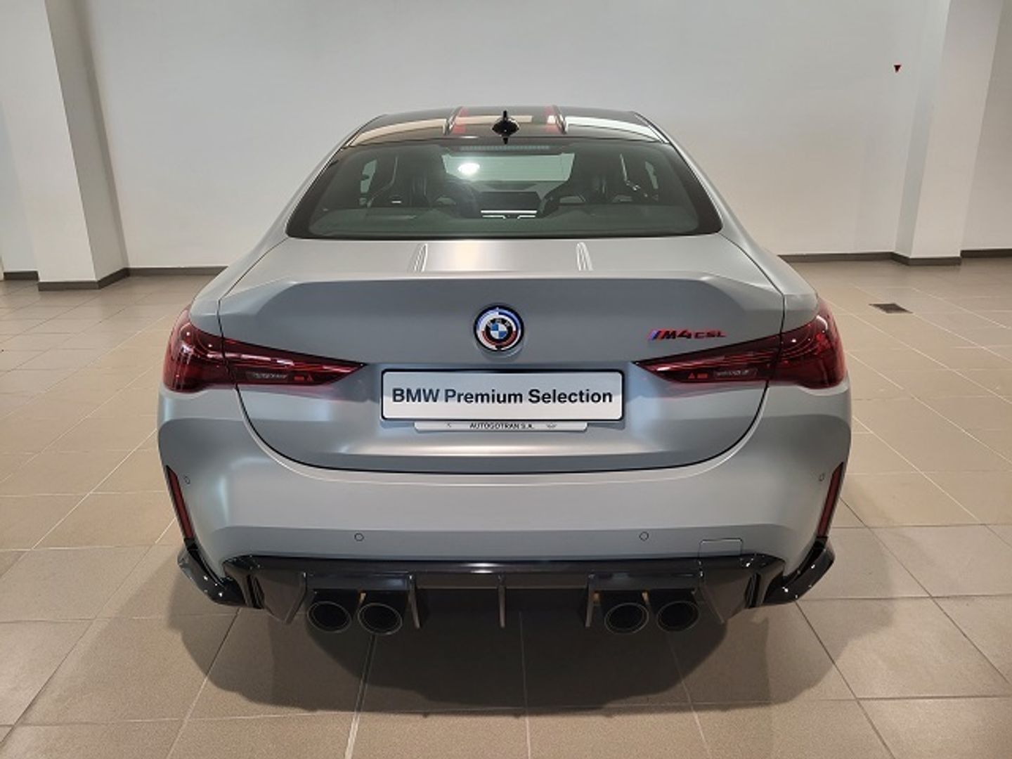 BMW M M4 CSLCoupe 405 kW (550 CV)