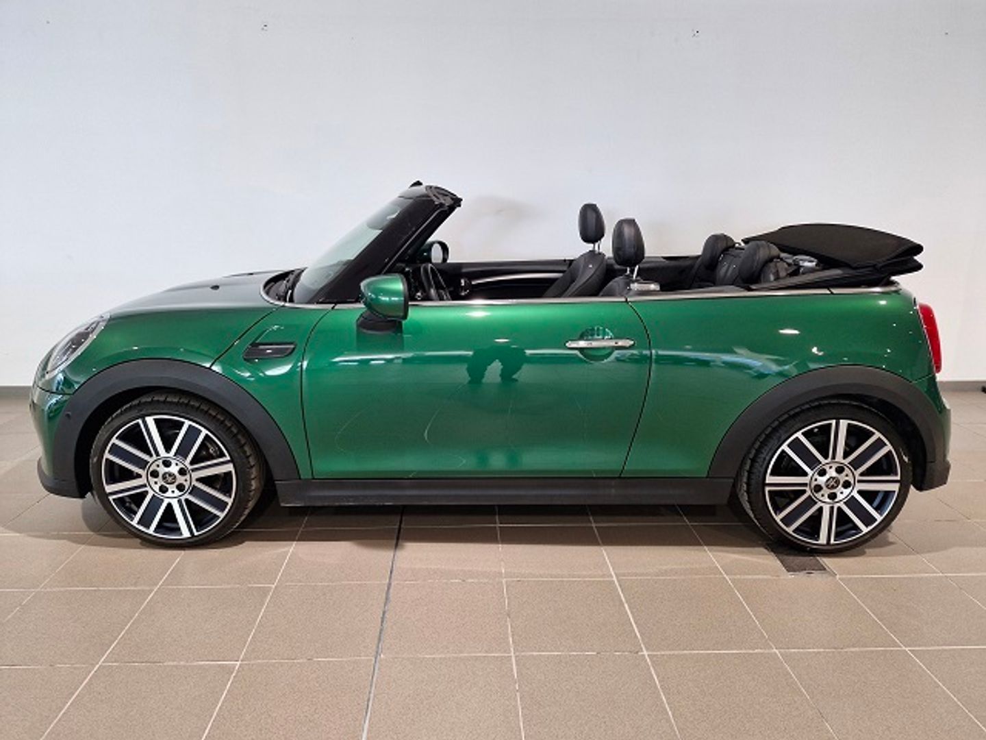 MINI MINI Cabrio Cooper 100 kW (136 CV)