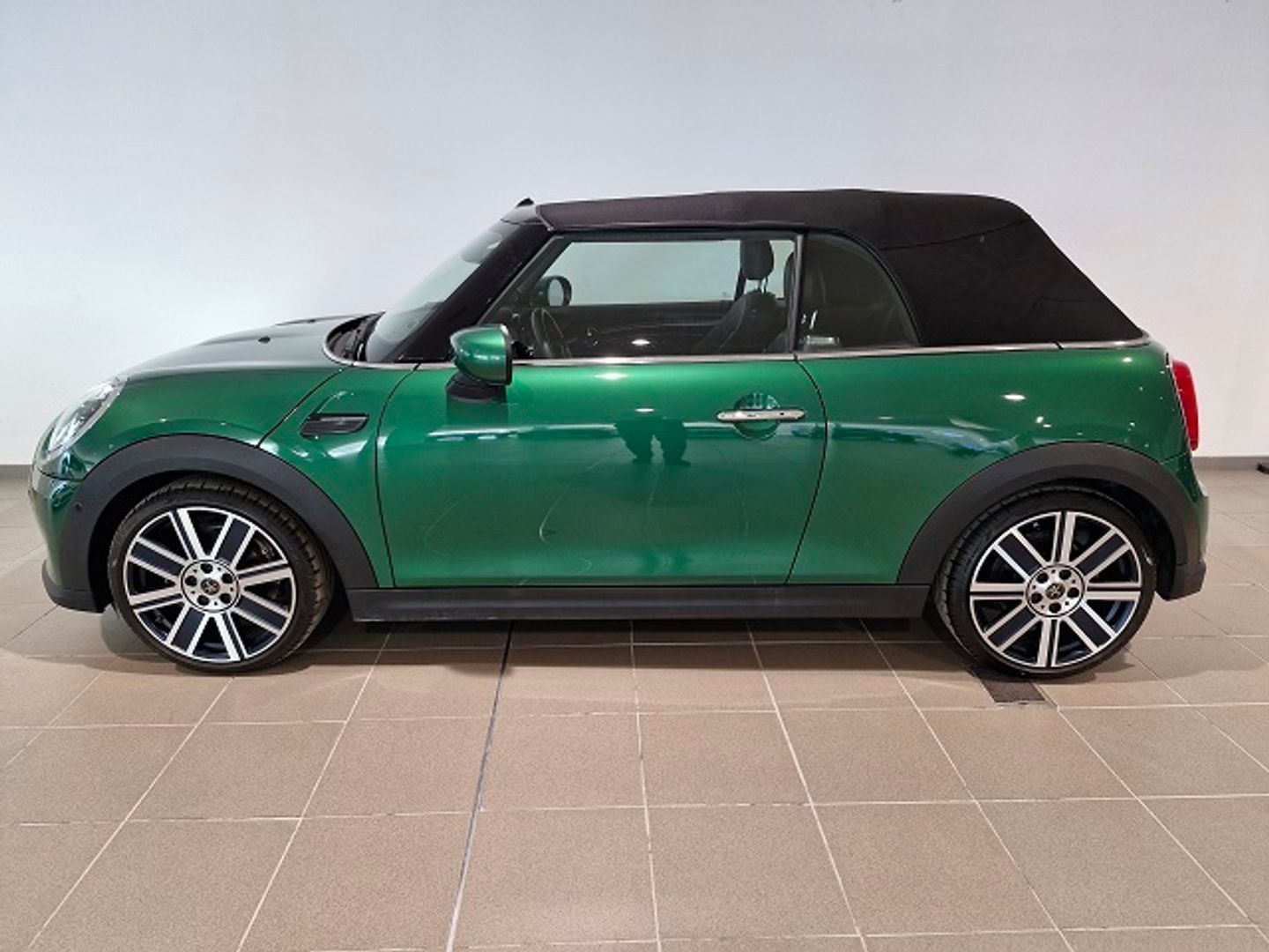 MINI MINI Cabrio Cooper 100 kW (136 CV)