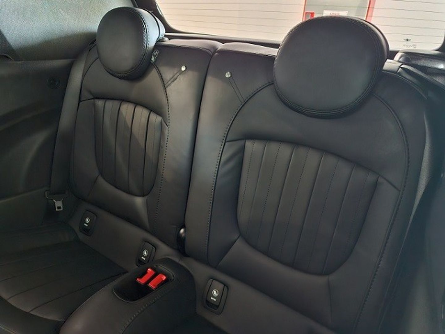 MINI MINI Cabrio Cooper 100 kW (136 CV)