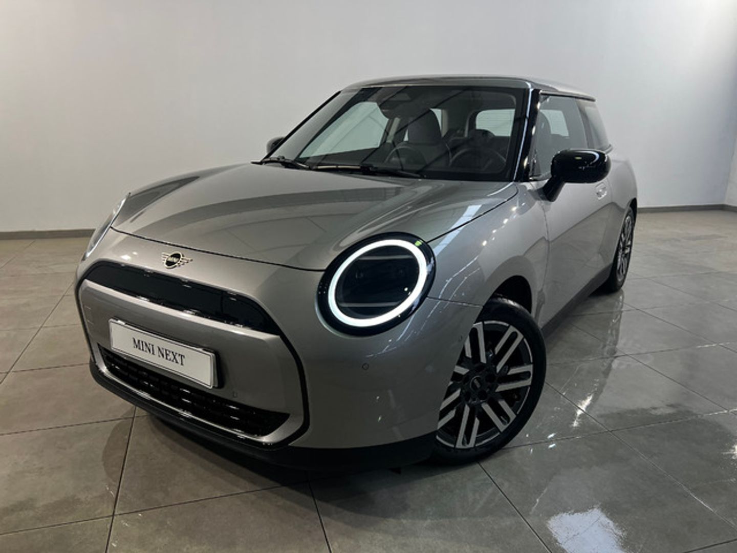 MINI MINI 3 Puertas Cooper E 135 kW (184 CV) Gris Plata Sedan