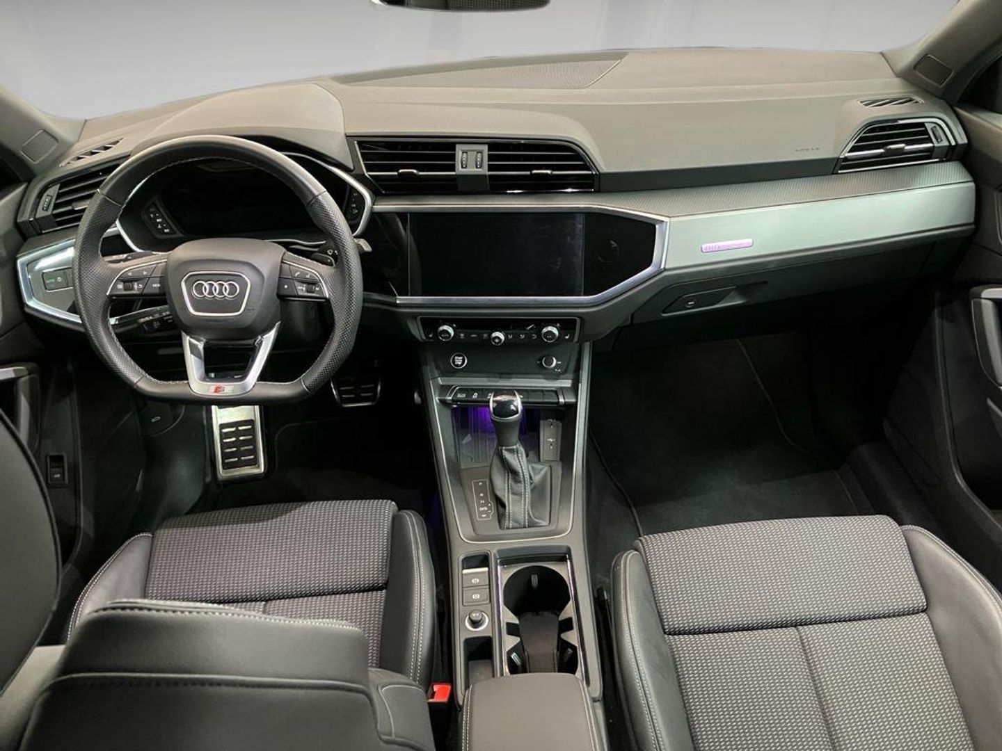 Audi Q3 Black line 35 TDI 110 kW (150 CV) S tronic