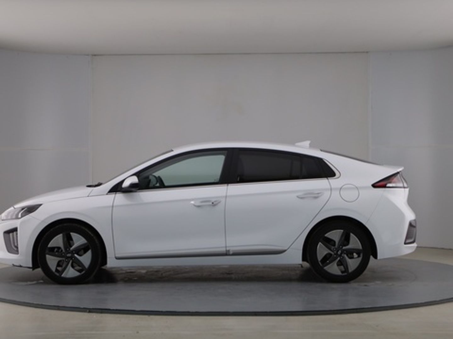 Hyundai Ioniq 1.6 GDI HEV Tecno DCT 104 kW (141 CV)