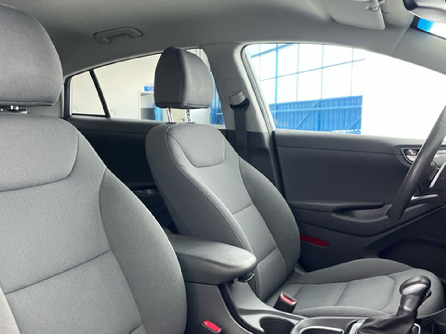Hyundai Ioniq 1.6 GDI HEV Tecno DCT 104 kW (141 CV)