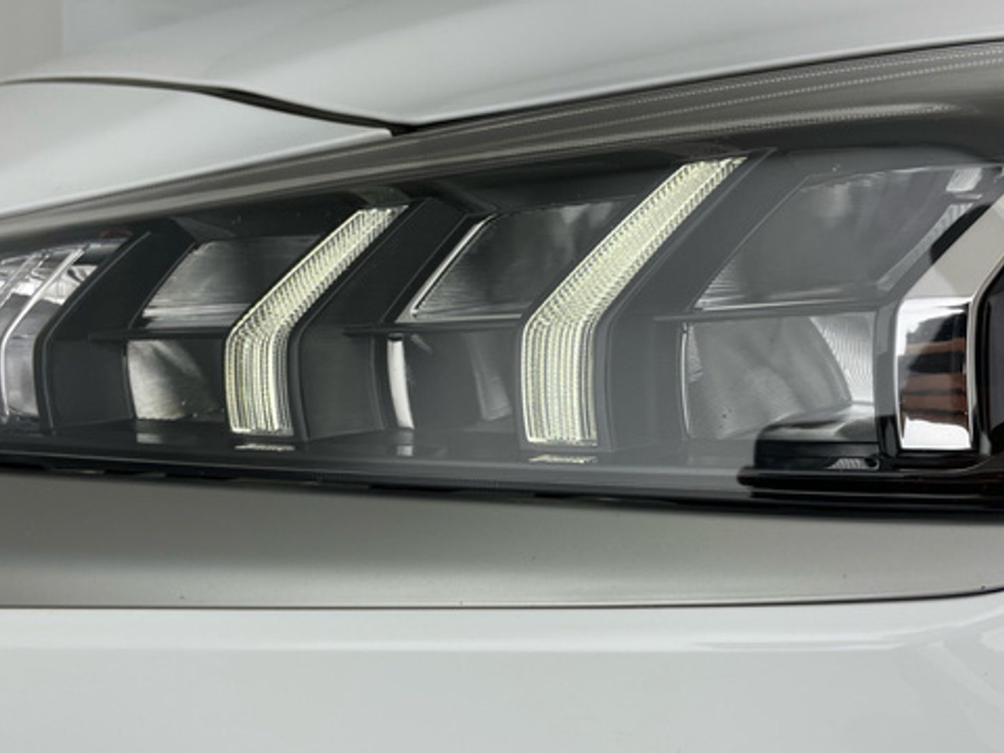 Hyundai Ioniq 1.6 GDI HEV Tecno DCT 104 kW (141 CV)