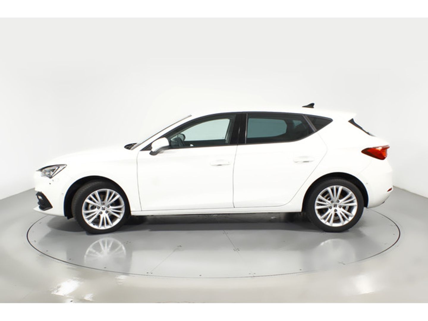 SEAT León 1.5 eTSI S&S Style Special Edition Vision DSG 110 kW (150 CV)