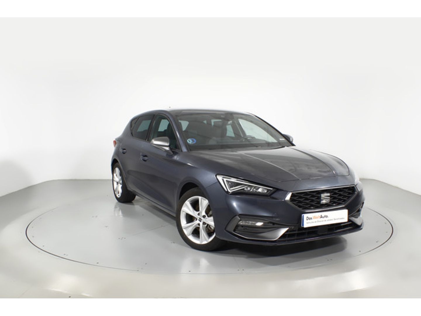 SEAT León 1.5 eTSI S&S FR Special Edition Vision DSG 110 kW (150 CV) Gris Sedan
