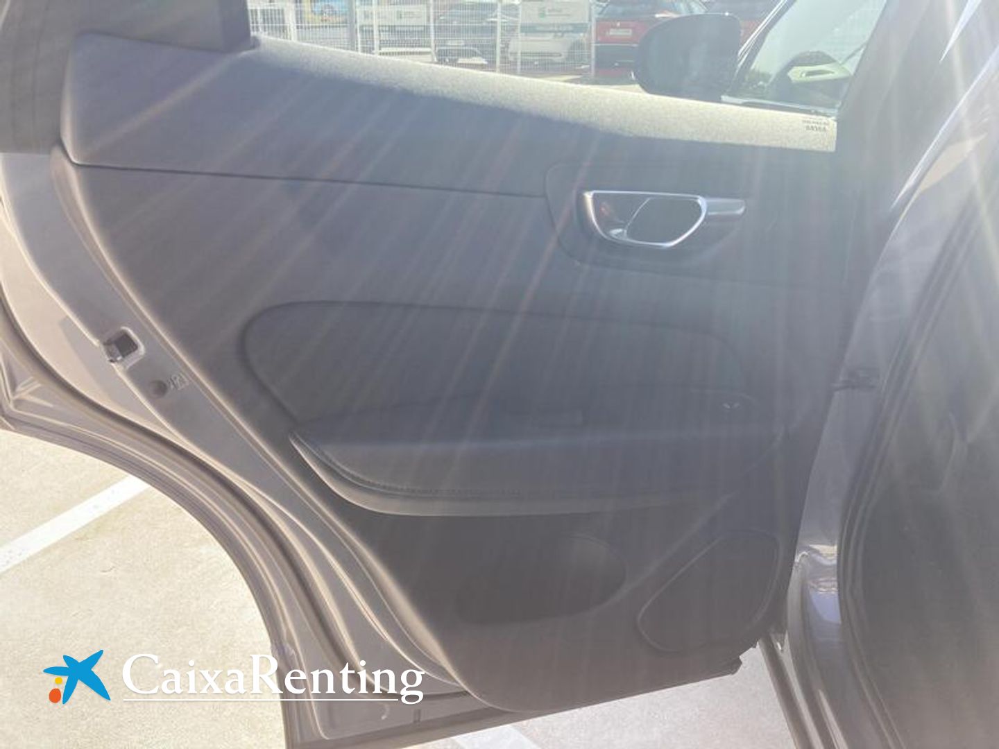 Volvo XC60 T6 Recharge R-Design AWD Auto 250 kW (340 CV)