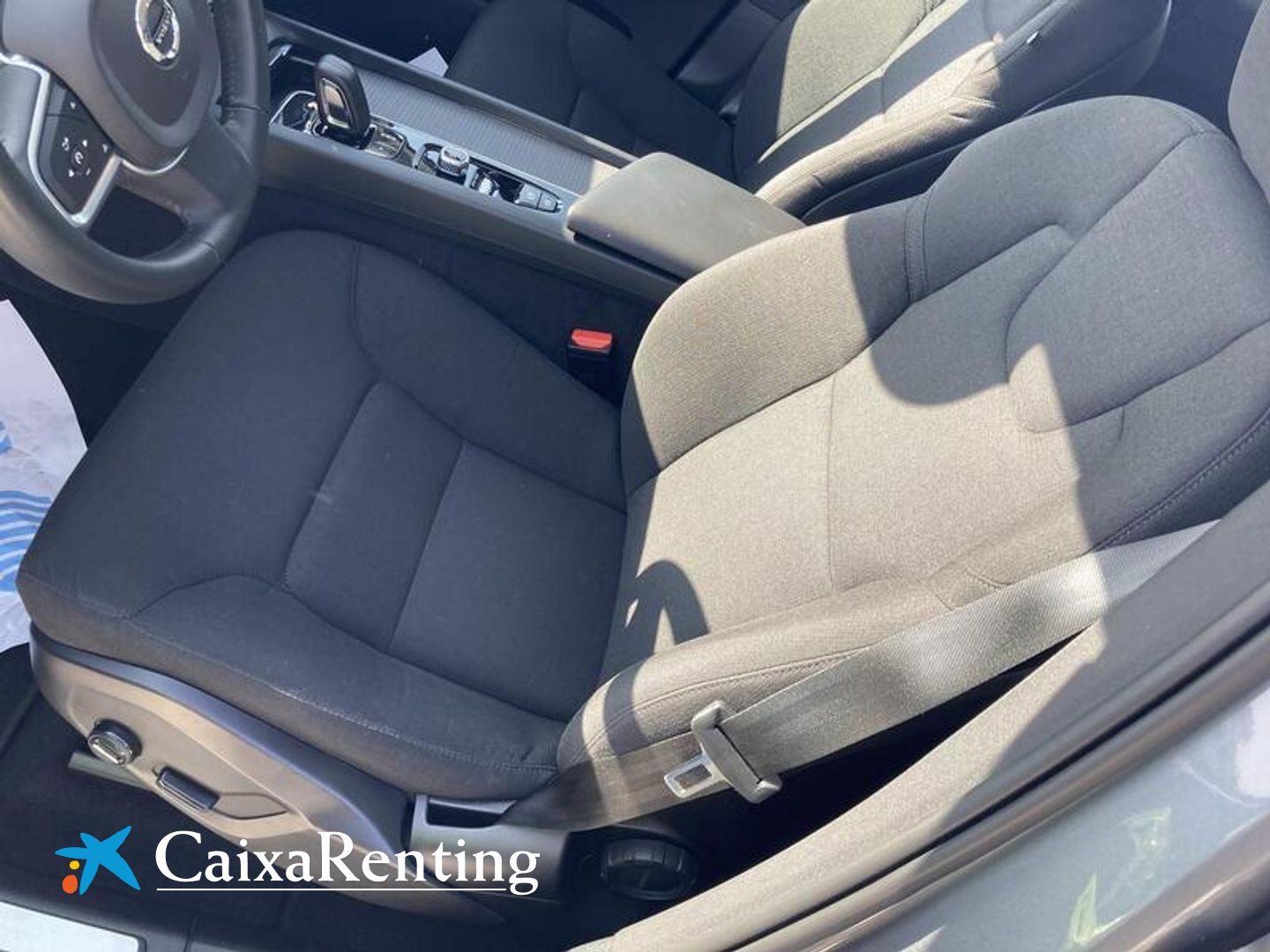 Volvo XC60 T6 Recharge R-Design AWD Auto 250 kW (340 CV)