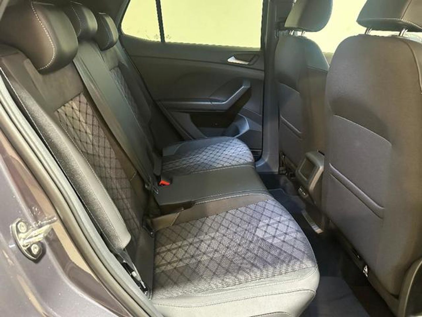 Volkswagen T-Cross R-Line 1.0 TSI 85 kW (116 CV) DSG