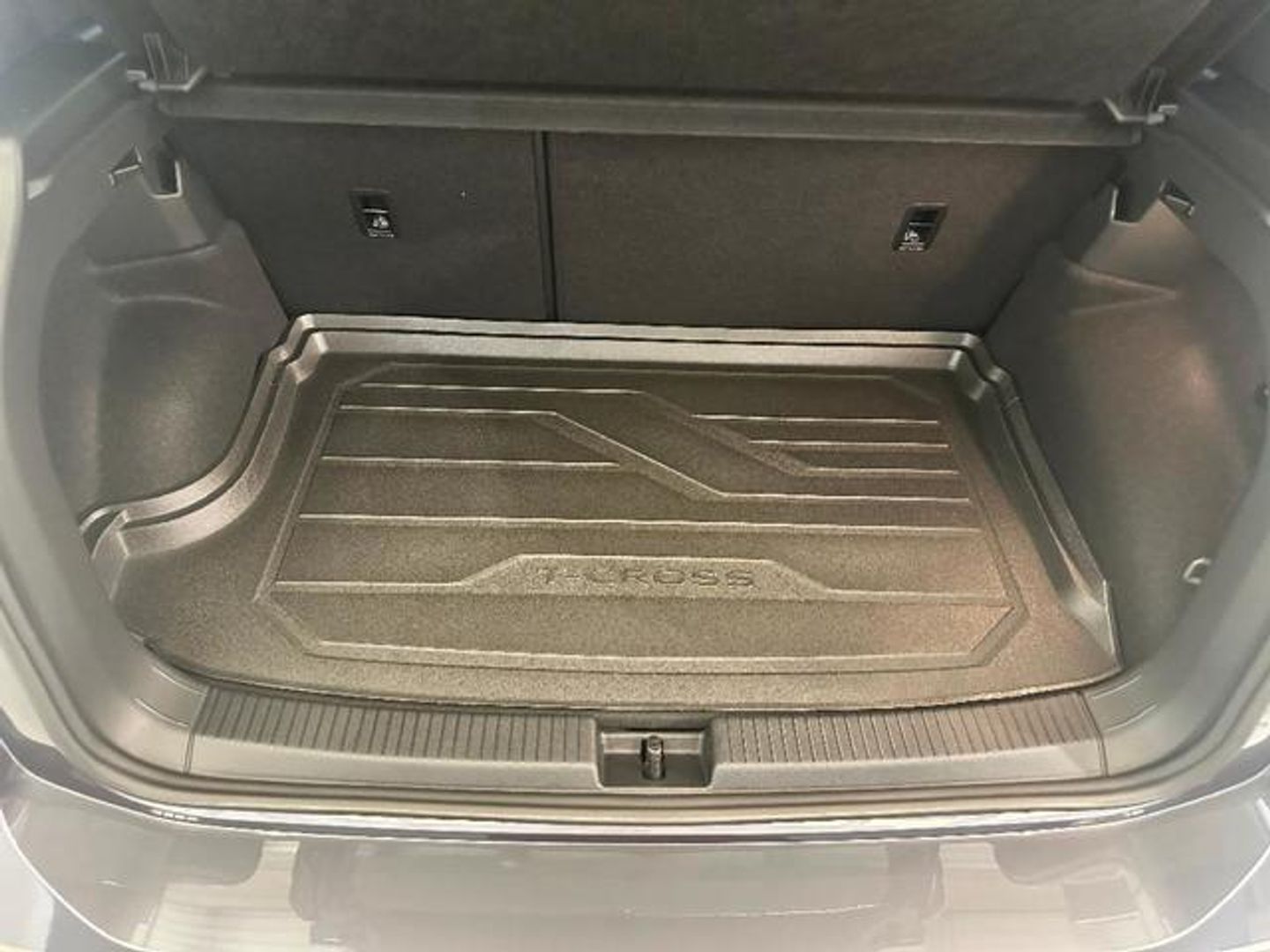 Volkswagen T-Cross R-Line 1.0 TSI 85 kW (116 CV) DSG