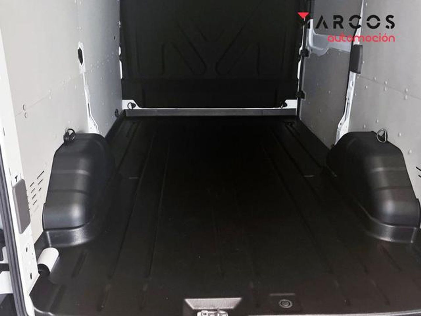 Ford Transit Furgon 350 L2 Trend EcoBlue 96 kW (130 CV)
