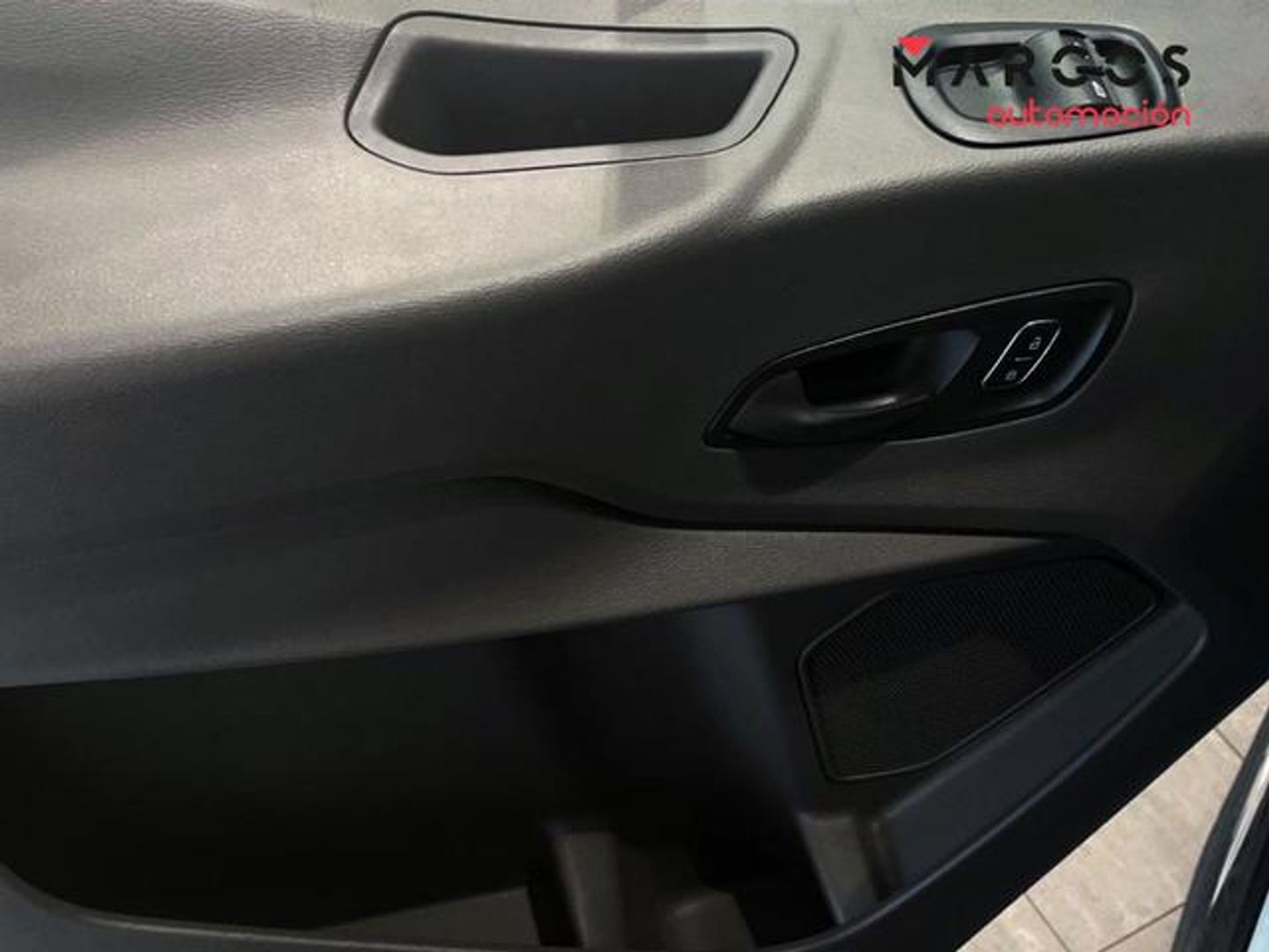 Ford Transit Furgon 350 L2 Trend EcoBlue 96 kW (130 CV)