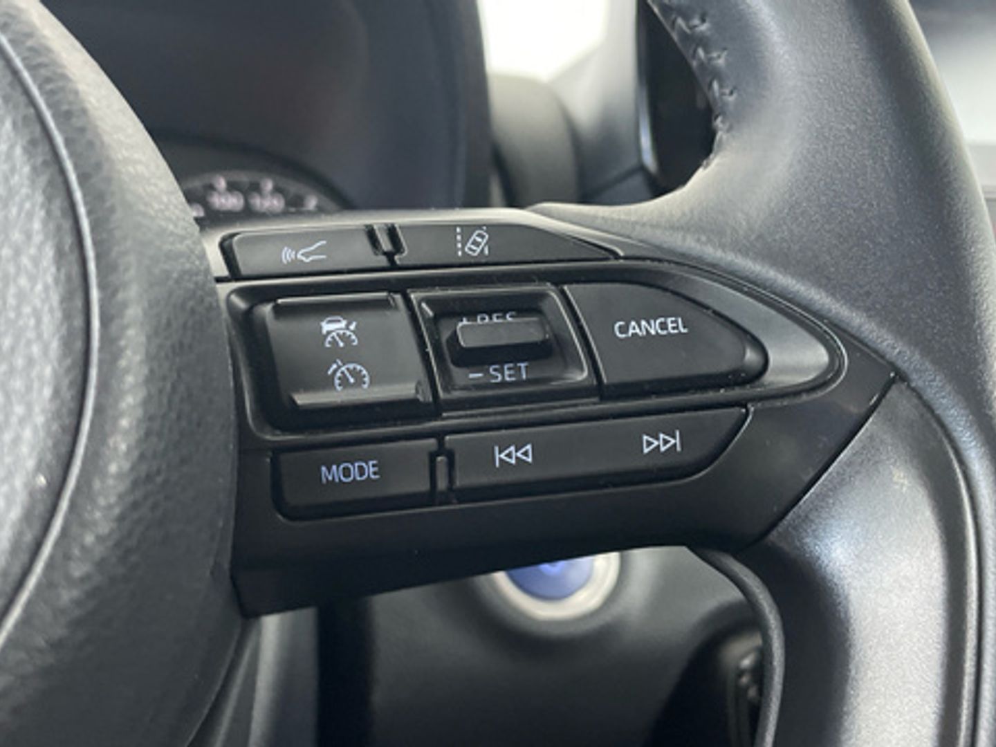 Toyota Yaris 120H Style 85 kW (116 CV)