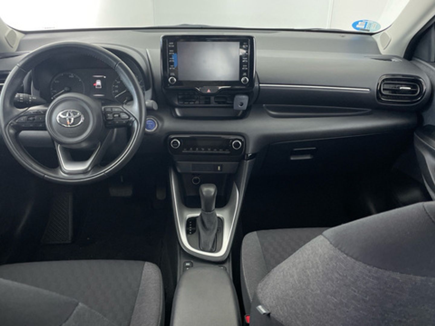 Toyota Yaris 120H Style 85 kW (116 CV)