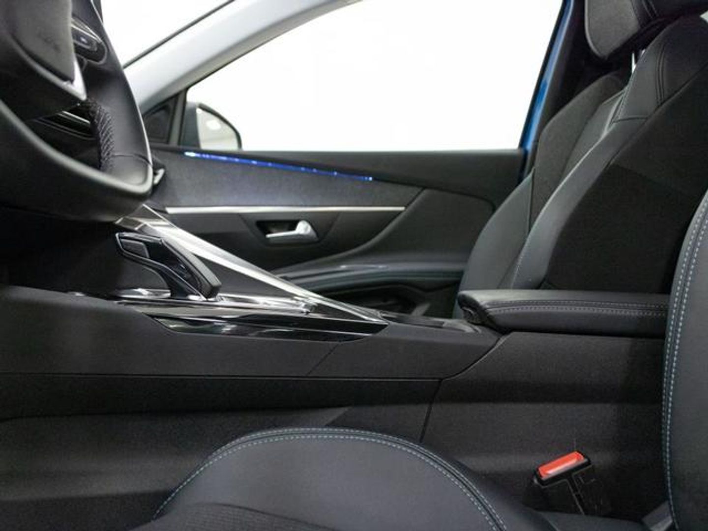 Peugeot 3008 Hybrid 225 Allure e-EAT8 165 kW (225 CV)